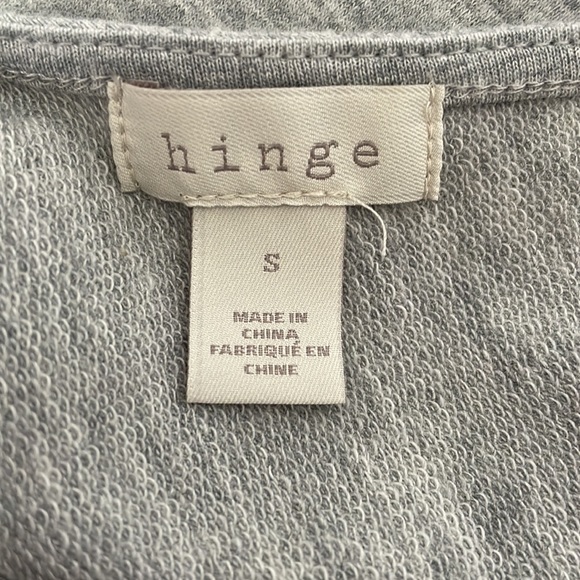 NWOT Hinge Top with Puff Sleeve, Tie Back - Size Small - Picture 6 of 7